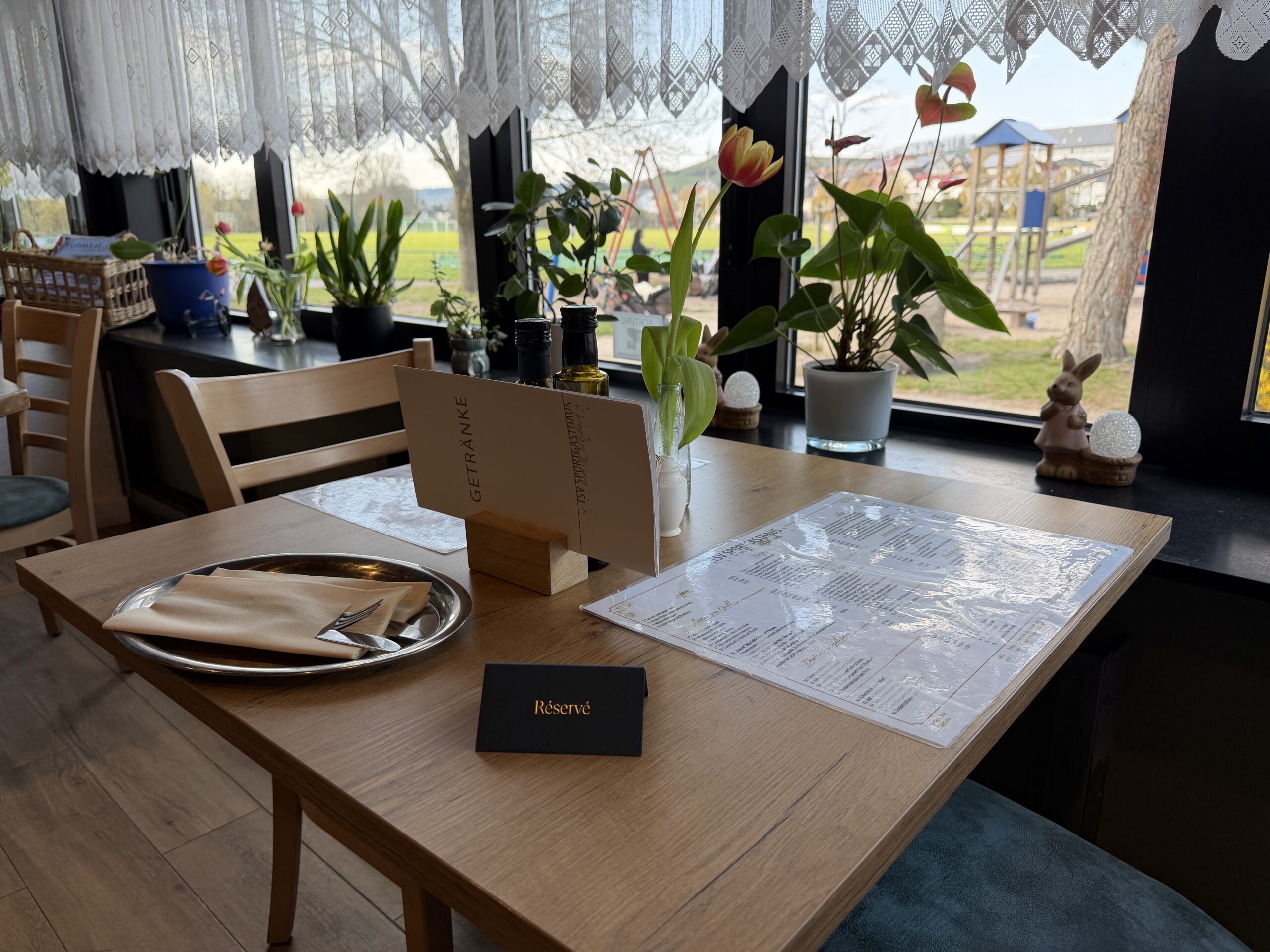 Reservierung Reben & Oliven